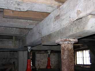 The Barn Log Photographs - March 27, 2005